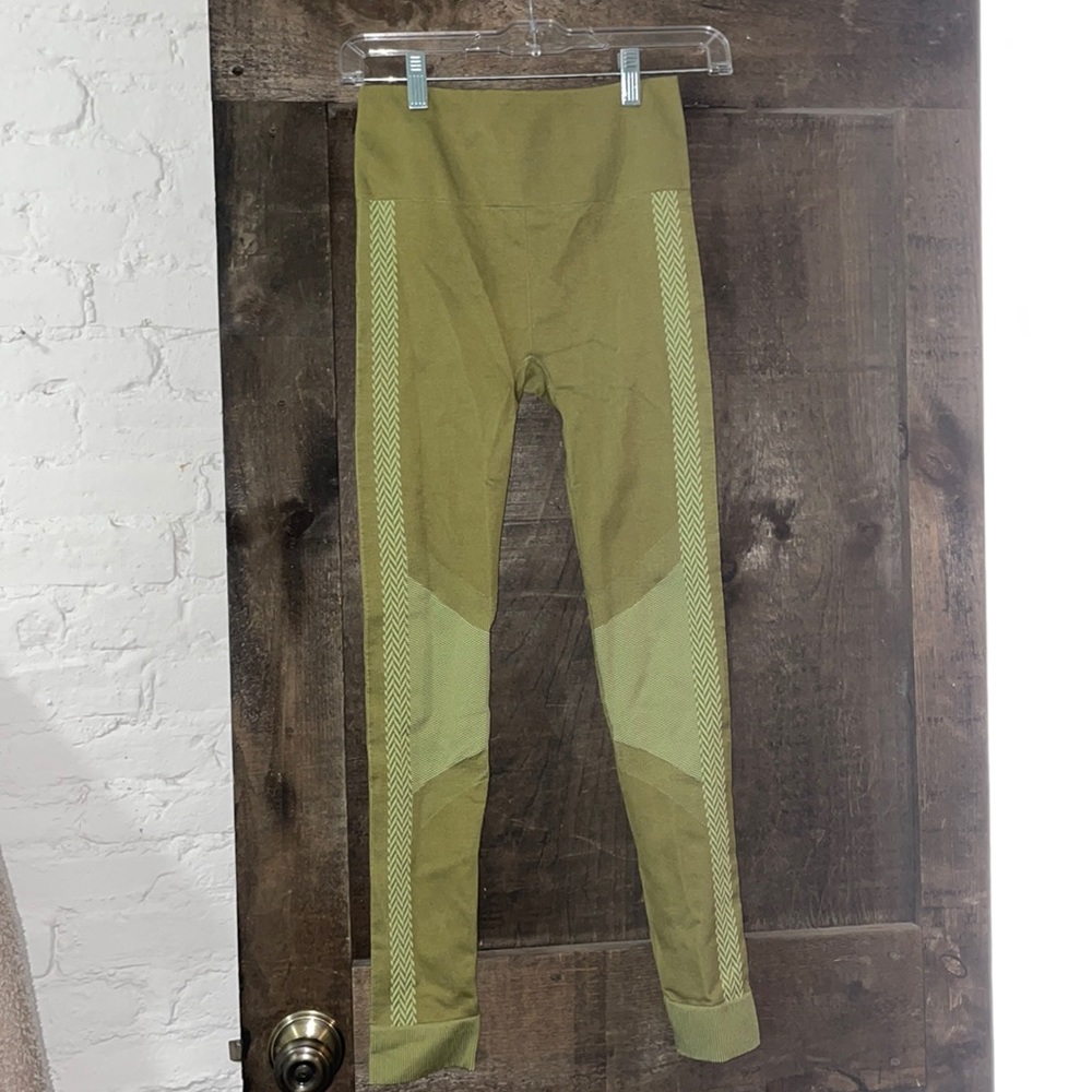 NWT Olive green Leggings